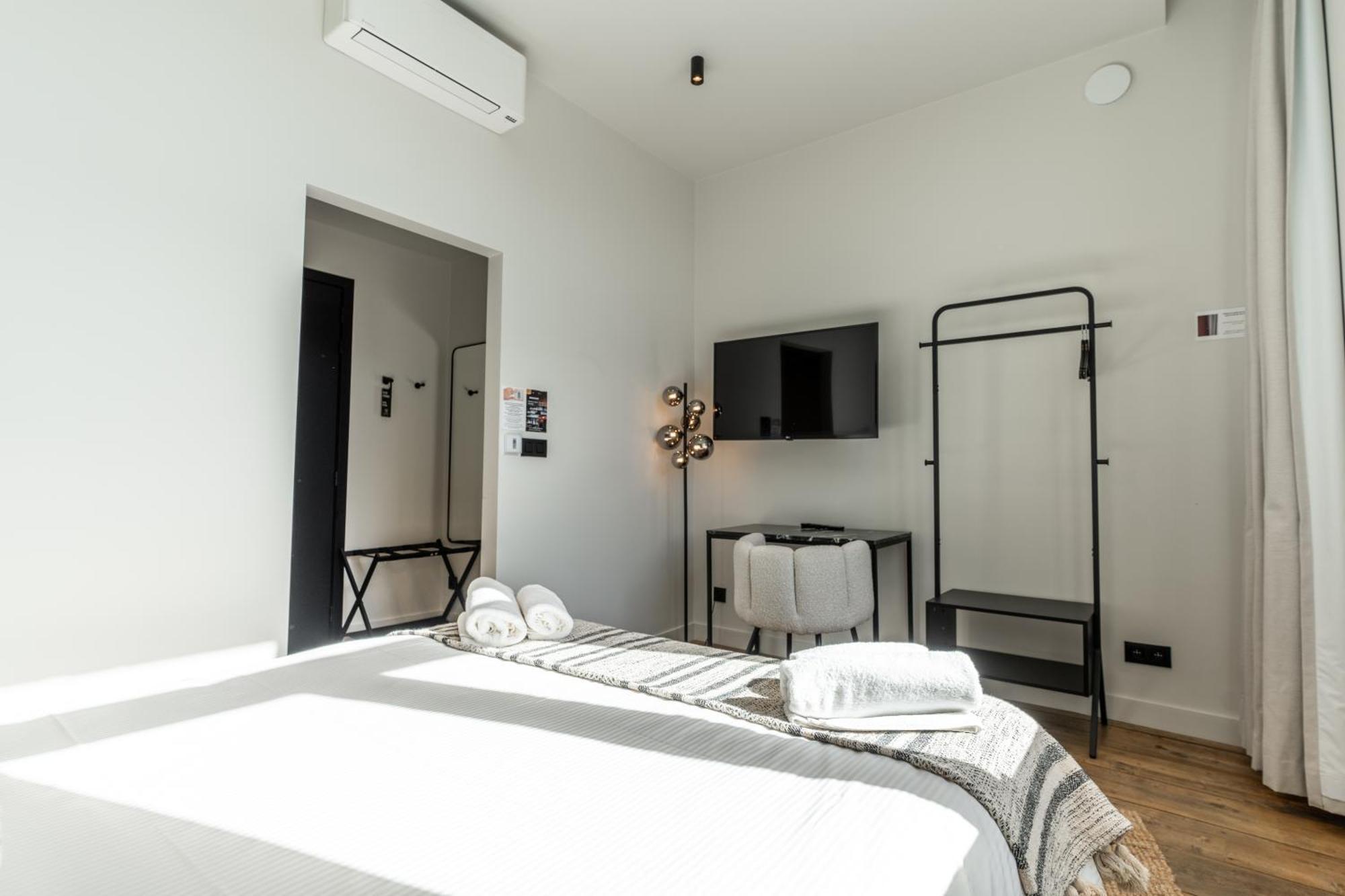 Hotel Le Manoir 마르쉐앵파멩느 외부 사진