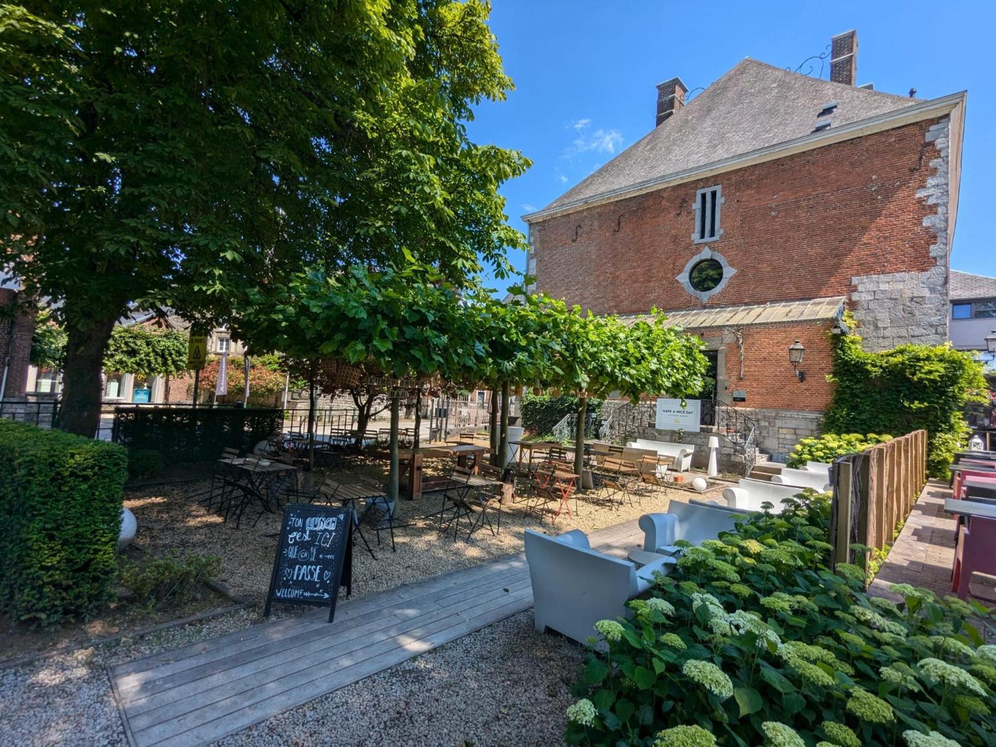 Hotel Le Manoir 마르쉐앵파멩느 외부 사진
