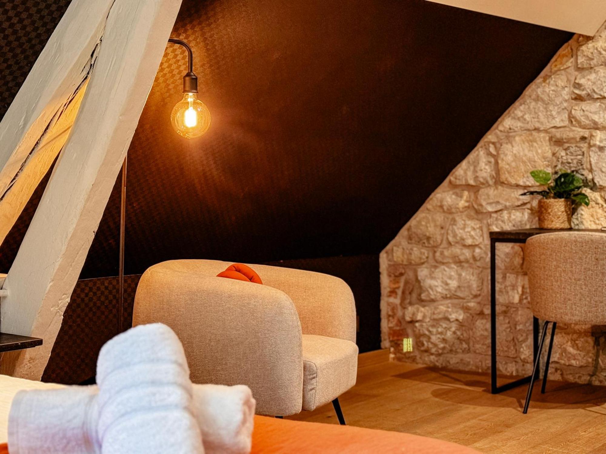 Hotel Le Manoir 마르쉐앵파멩느 외부 사진