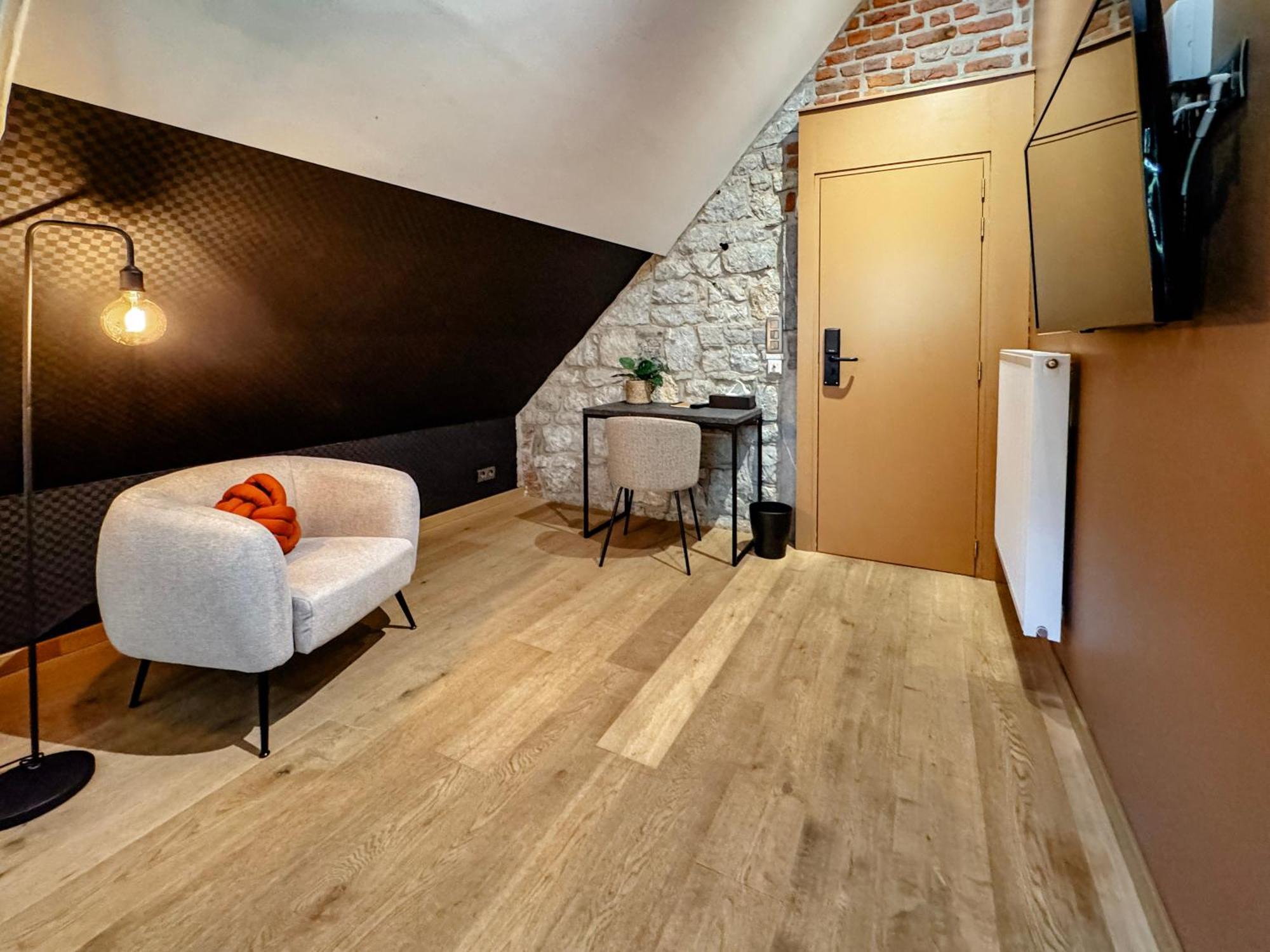 Hotel Le Manoir 마르쉐앵파멩느 외부 사진