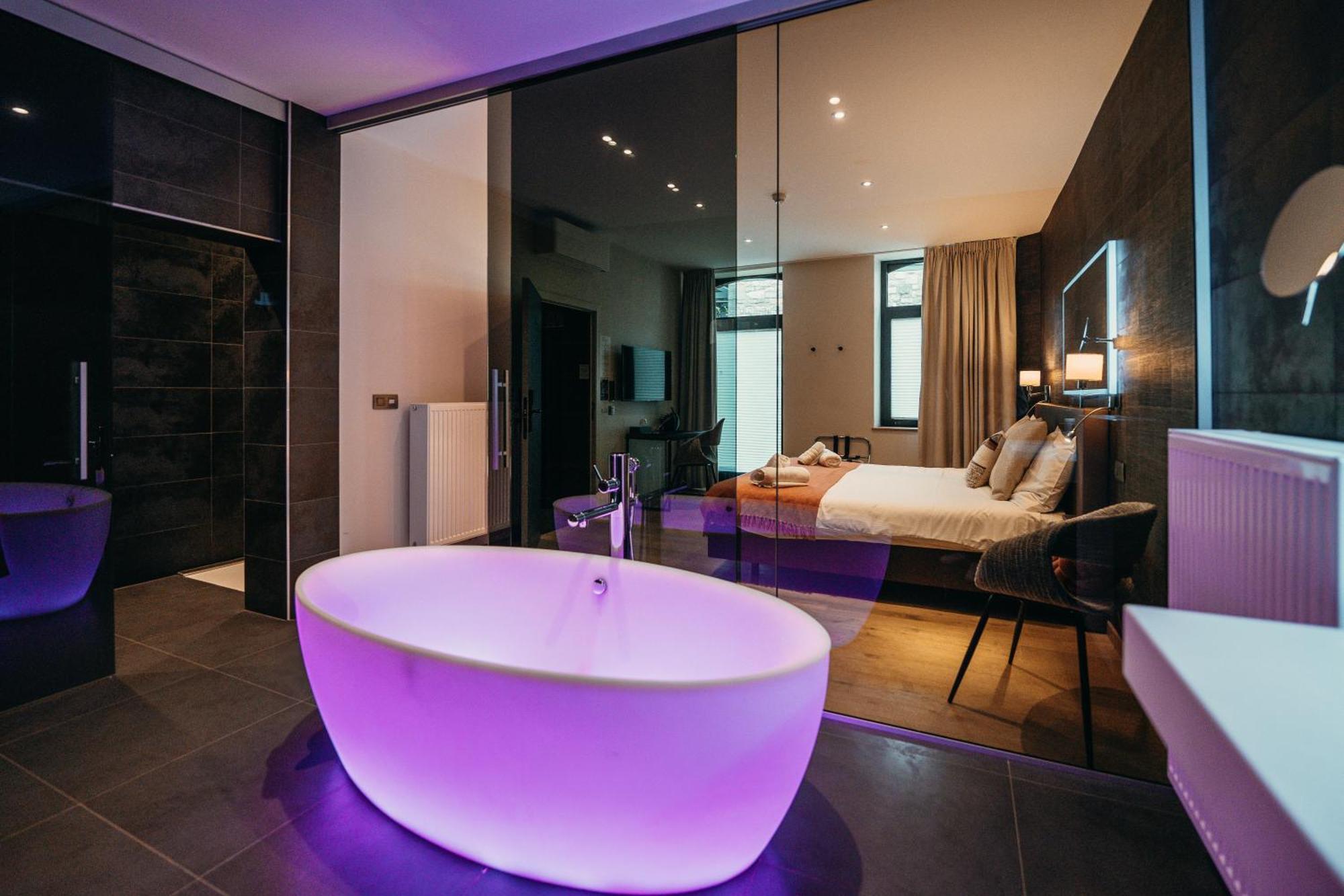 Hotel Le Manoir 마르쉐앵파멩느 외부 사진
